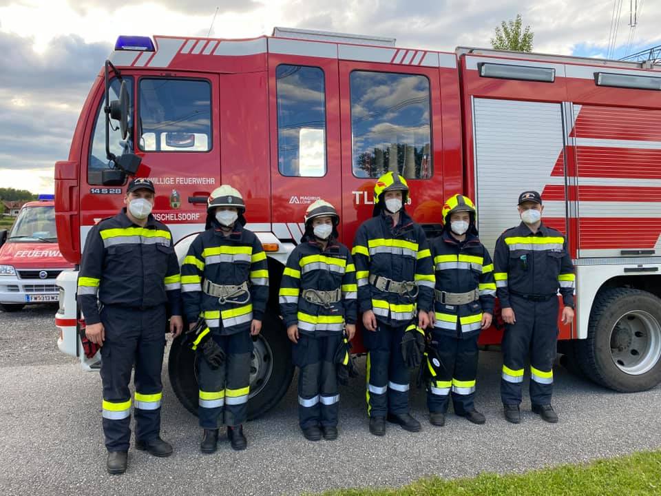 Freiwillige Feuerwehr Pischelsdorf :: Frisch ausgebildete Einsatzkräfte